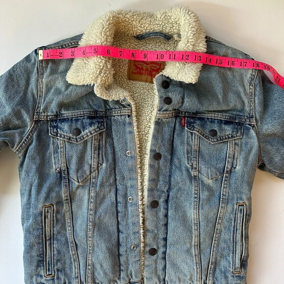 Levis Sherpa Denim Jacket - Picture 5 of 8